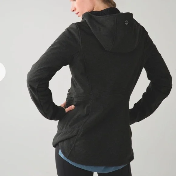 Lululemon Cozy Up Jacket Charcoal Gray Black Lightweight Coat Size 6 - Picture 11 of 17